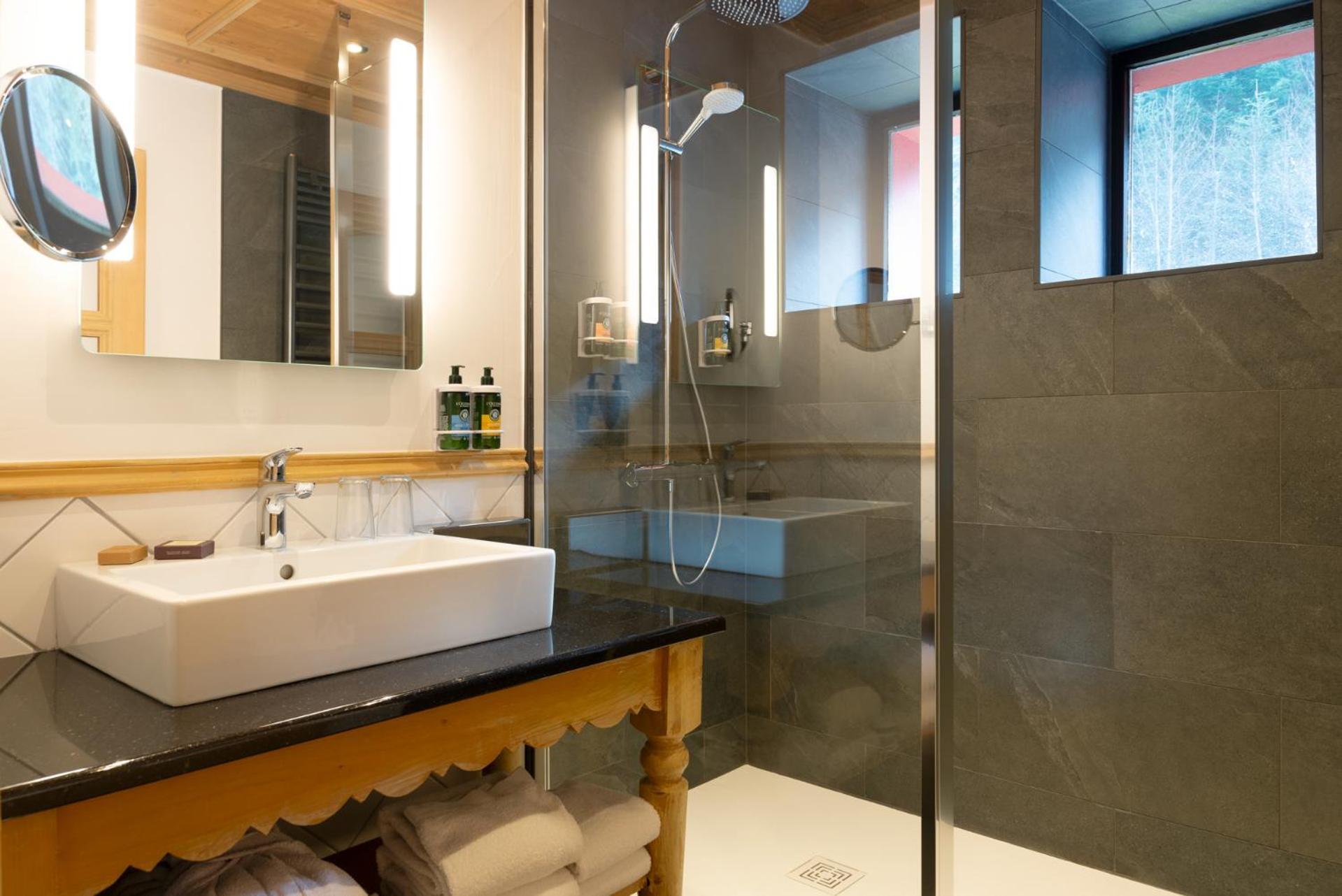 Hotel Restaurant Spa Les Jardins De Sophie Xonrupt-Longemer Eksteriør billede